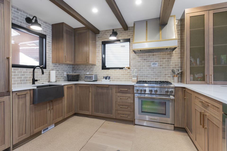 Condo, 3 Bedrooms | Private kitchen | Coffee/tea maker, fridge, oven, toaster