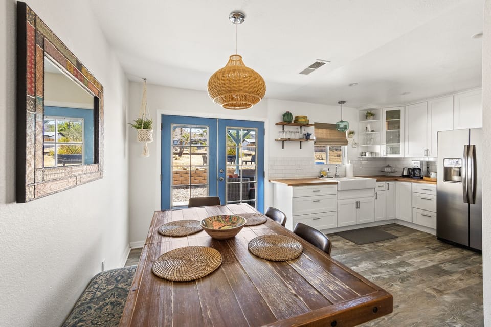 House, 3 Bedrooms | Dining