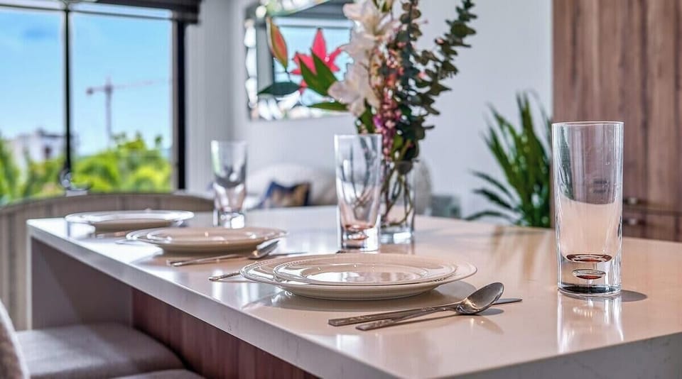 Apartment, Multiple Beds, Balcony, City View (Quadrant 2205) | 2 bedrooms, individually decorated, individually furnished, bed sheets