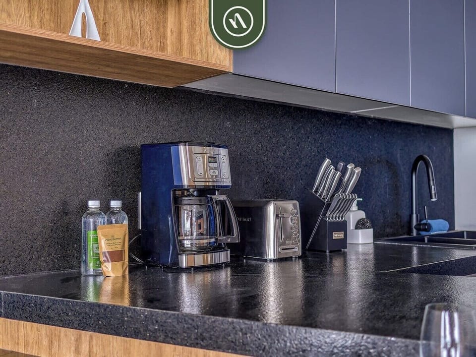 Apartment, Multiple Beds, Terrace, Ocean View (Bahiban 404) | Private kitchen
