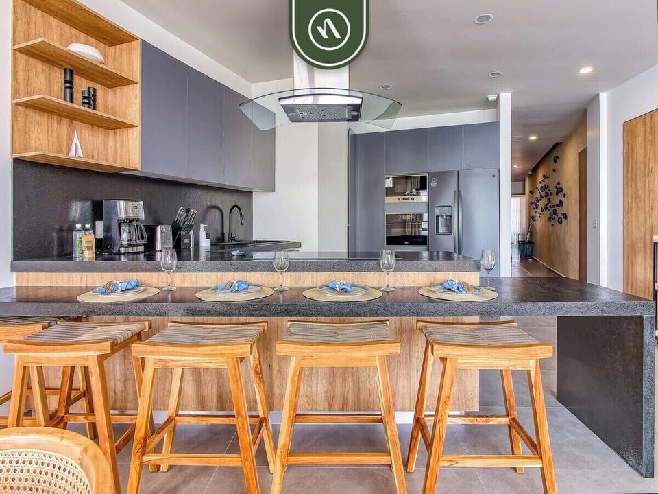 Apartment, Multiple Beds, Terrace, Ocean View (Bahiban 404) | Private kitchen
