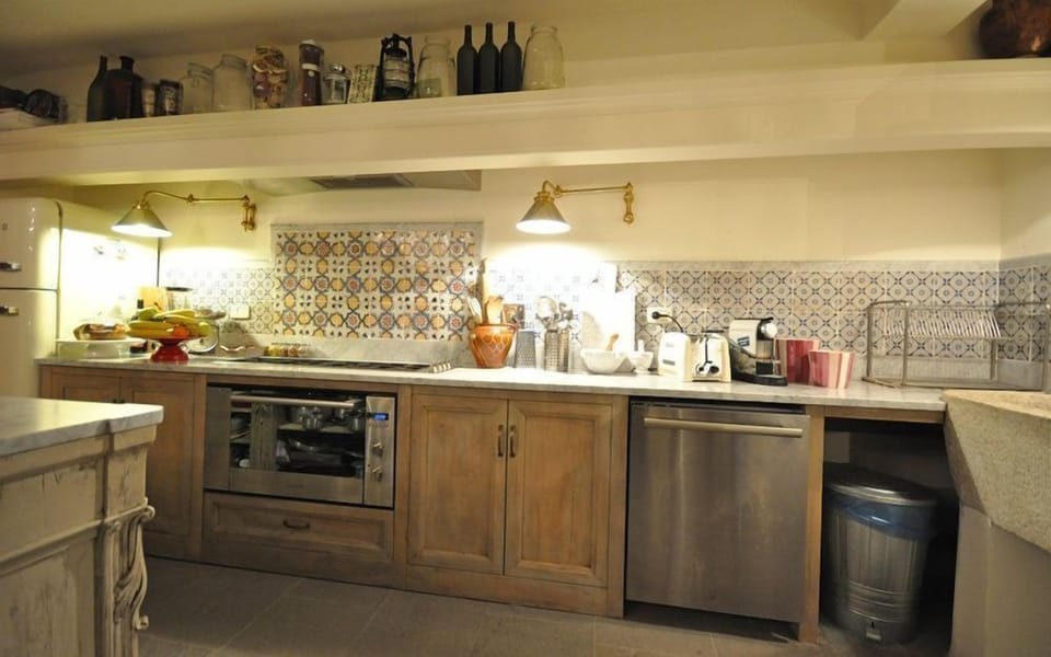 Panoramic House, 2 Bedrooms (Villa Nova) | Private kitchen | Full-size fridge, microwave, oven, stovetop