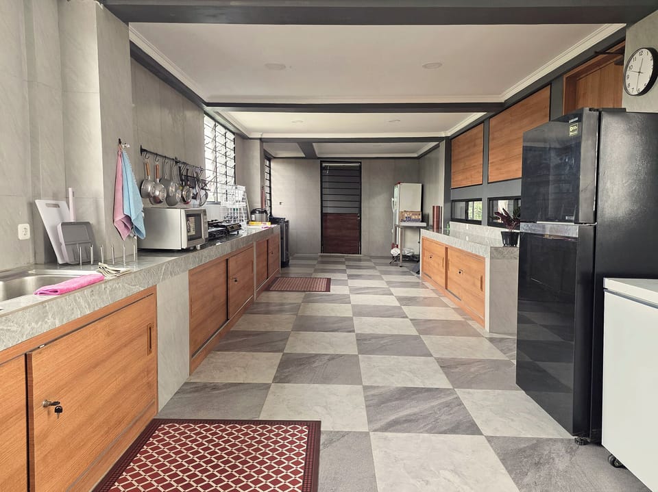 Shared fridge, microwave, electric kettle
