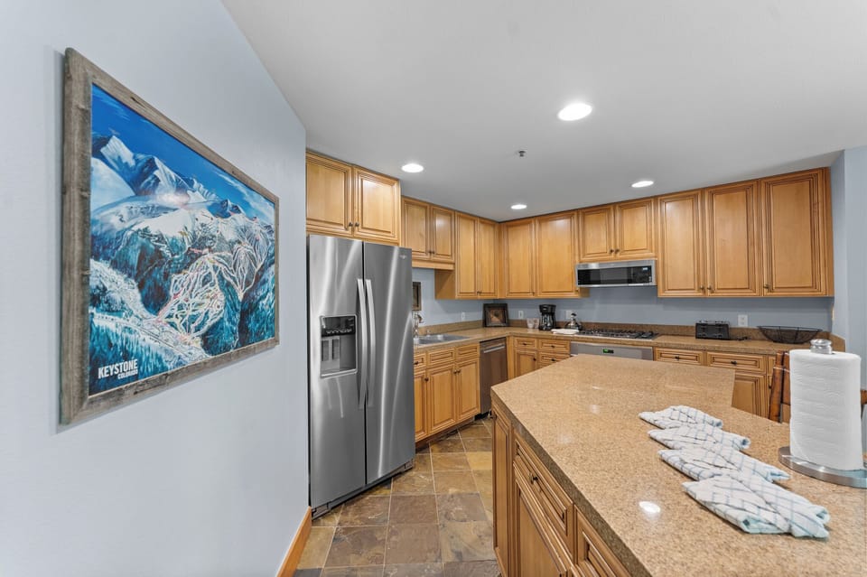 Condo (4 Bedrooms) | Property amenity