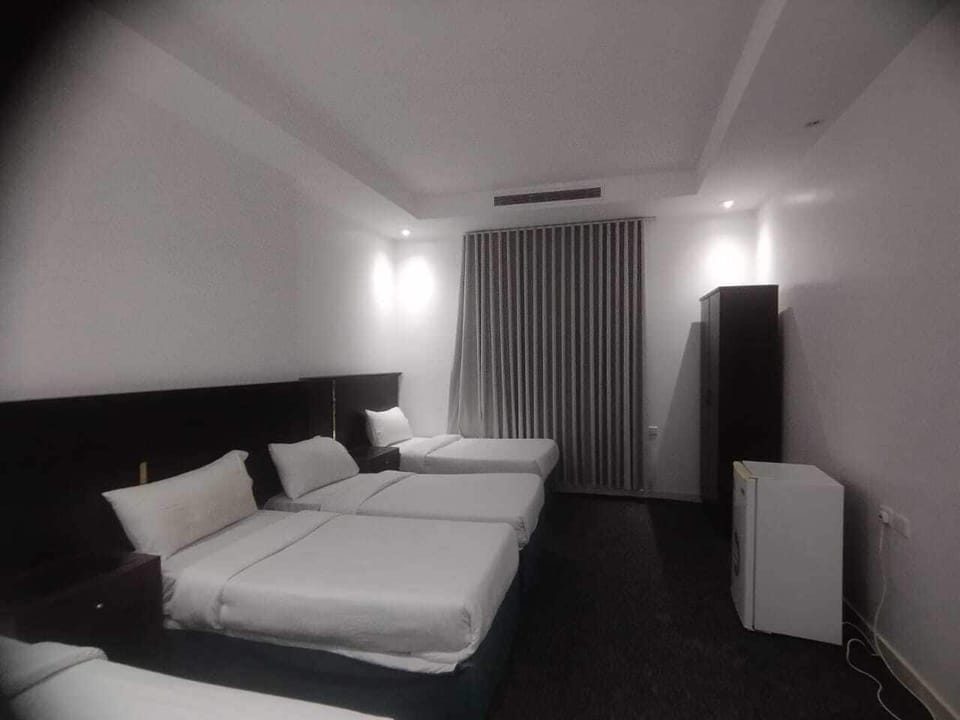 Soundproofing, free WiFi