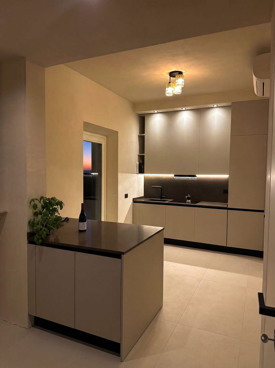 Luxury Suite, Beach View | Private kitchen | Cookware/dishes/utensils