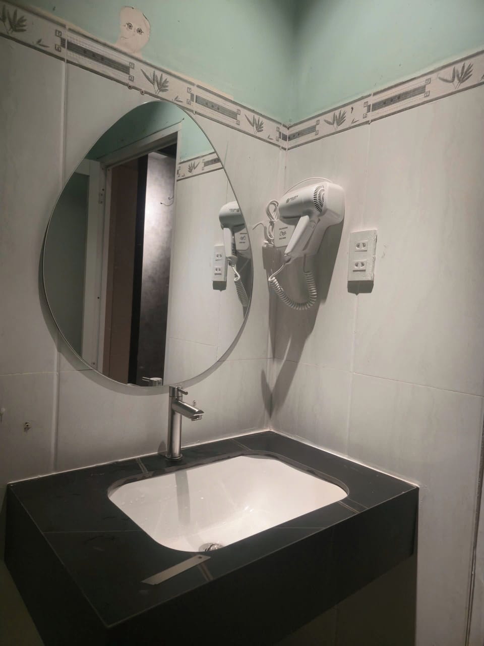 Standard Room | Bathroom | Shower