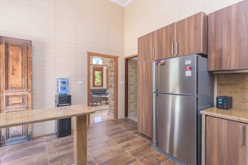 House, 3 Bedrooms, Private Pool, Mountain View | Private kitchen | Espresso maker, coffee/tea maker, full-size fridge, microwave