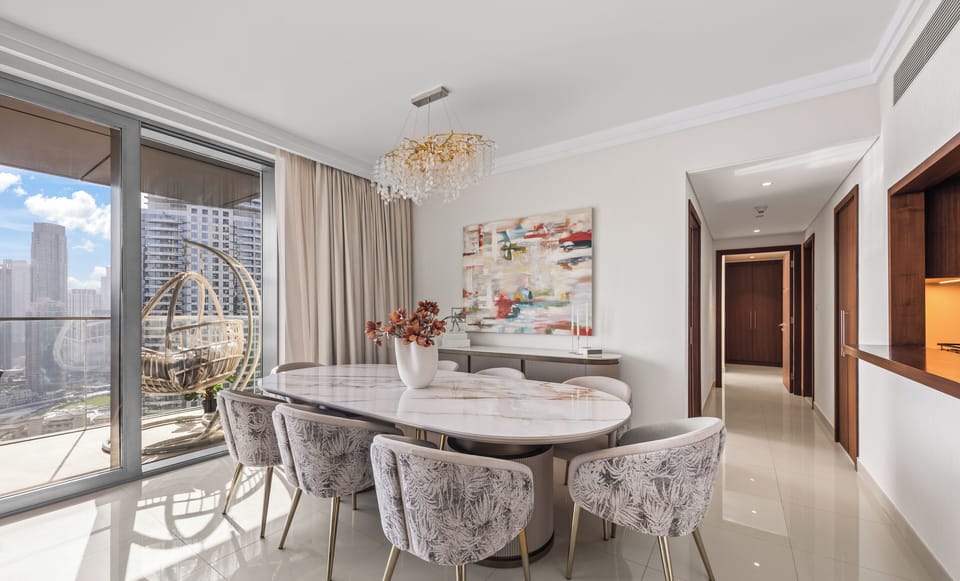 Apartment, City View | In-room dining