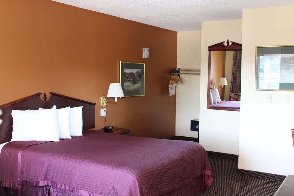 Suite, 2 Queen Beds | Desk, Internet, bed sheets, alarm clocks
