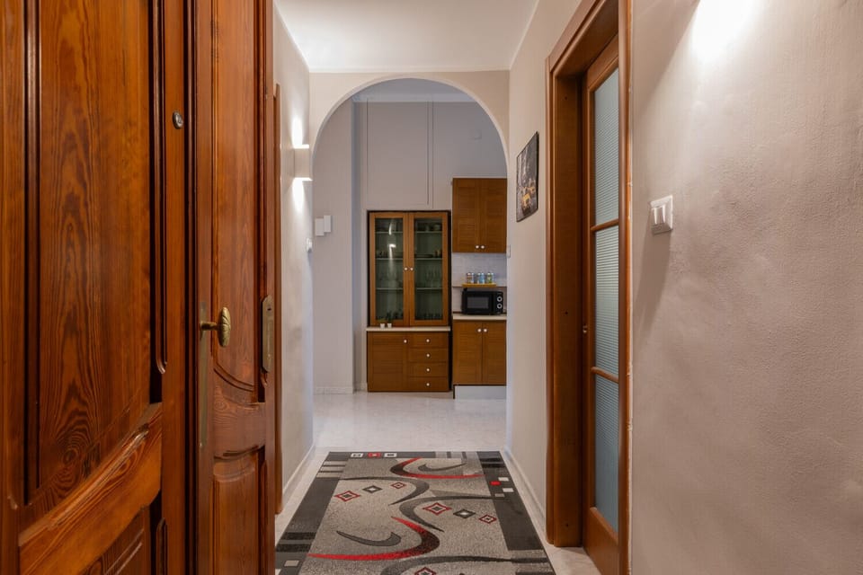 House | 1 bedroom