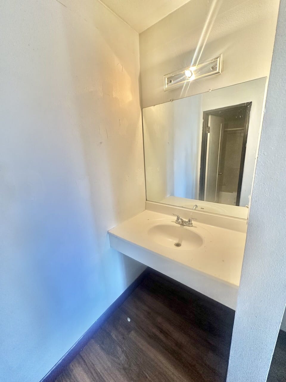 Separate tub and shower, towels, soap, shampoo