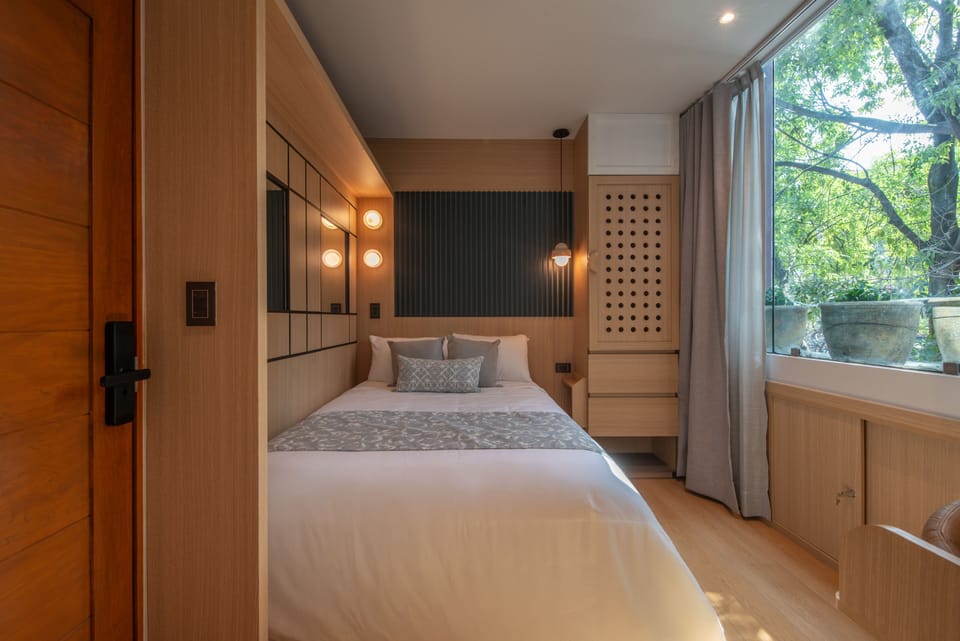 Economy Room | In-room safe, desk, laptop workspace, free WiFi