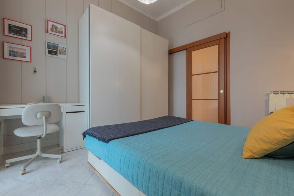 Basic Apartment, Balcony | Iron/ironing board