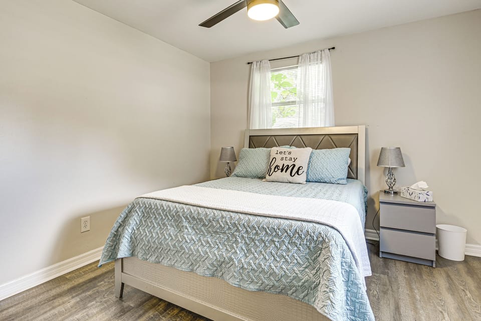House (2 Bedrooms) | Interior