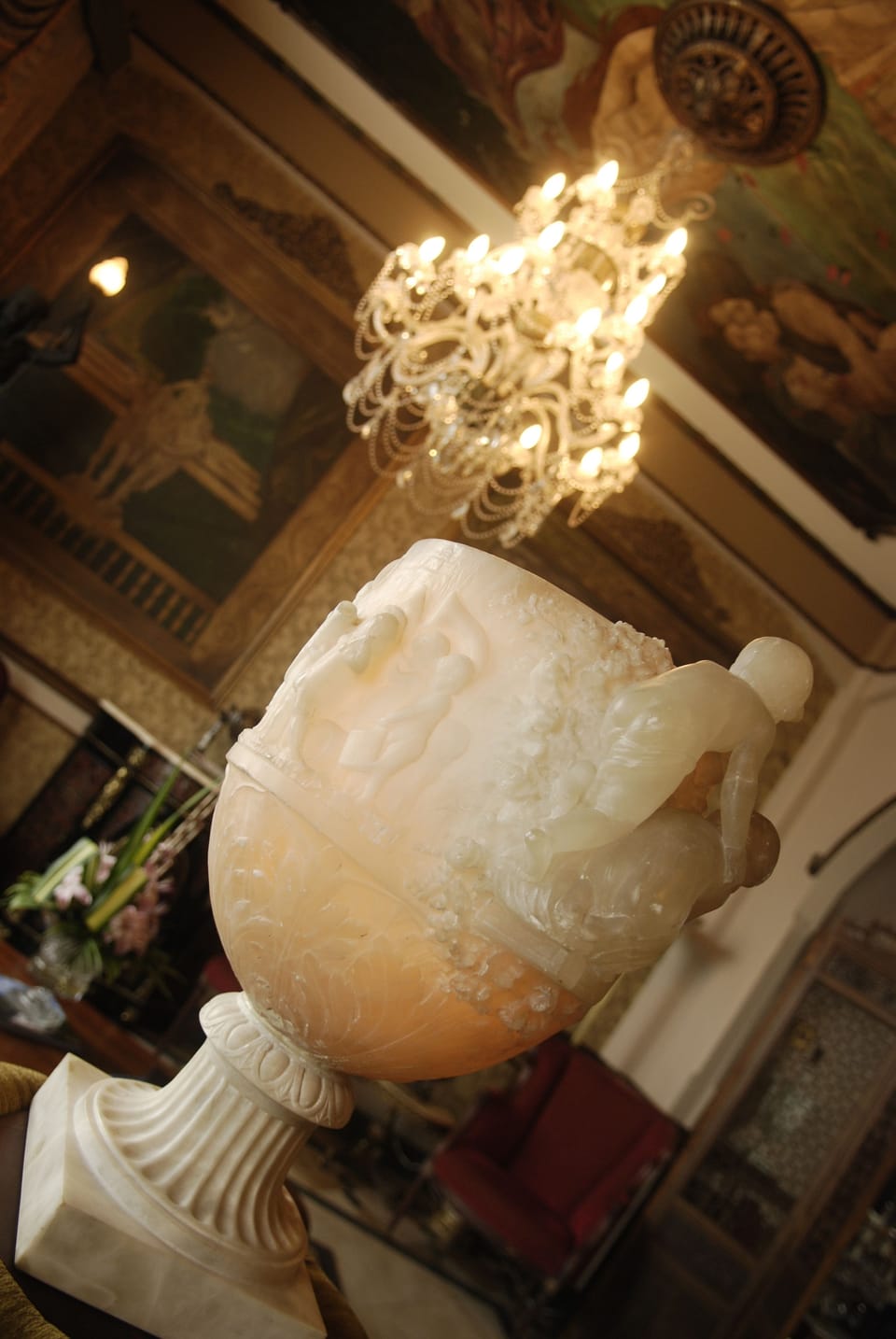 Lobby lounge