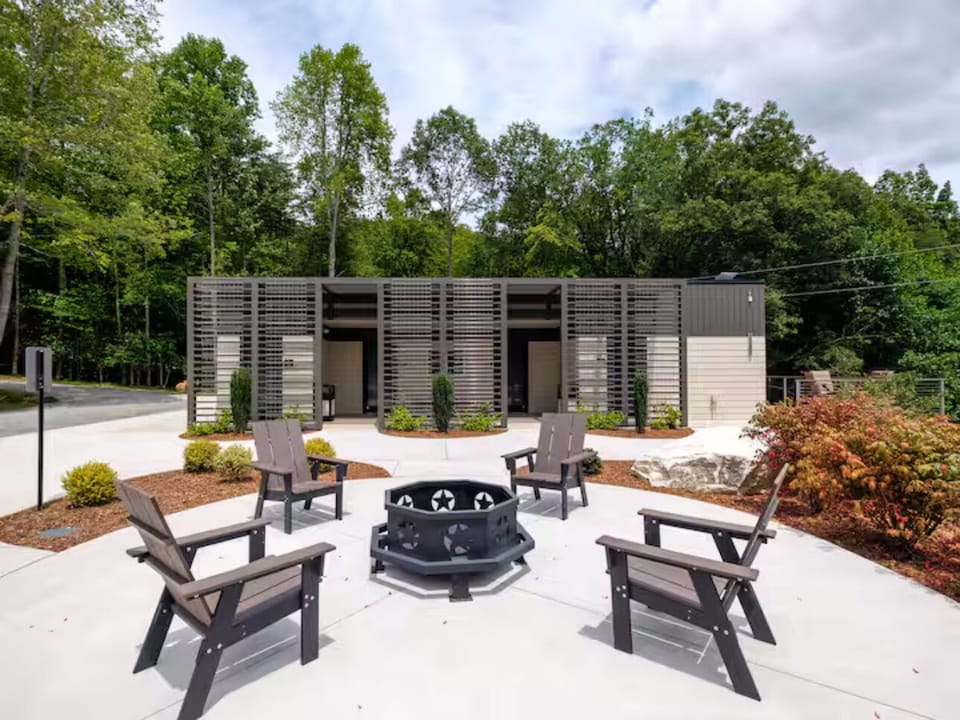 Cabin, Mountain View | Shared bathroom