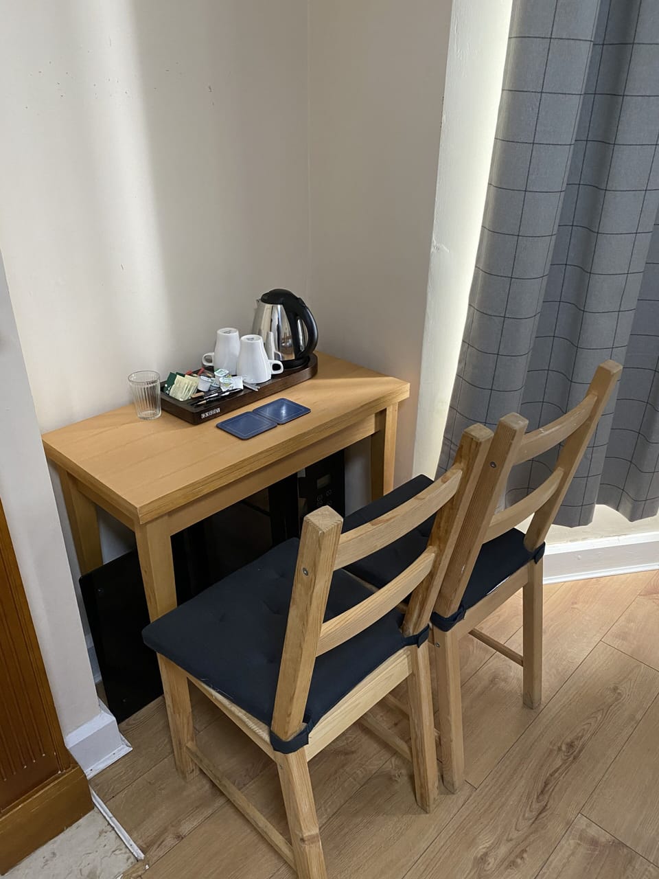 Double room with ensuite | Egyptian cotton sheets, premium bedding, desk, laptop workspace