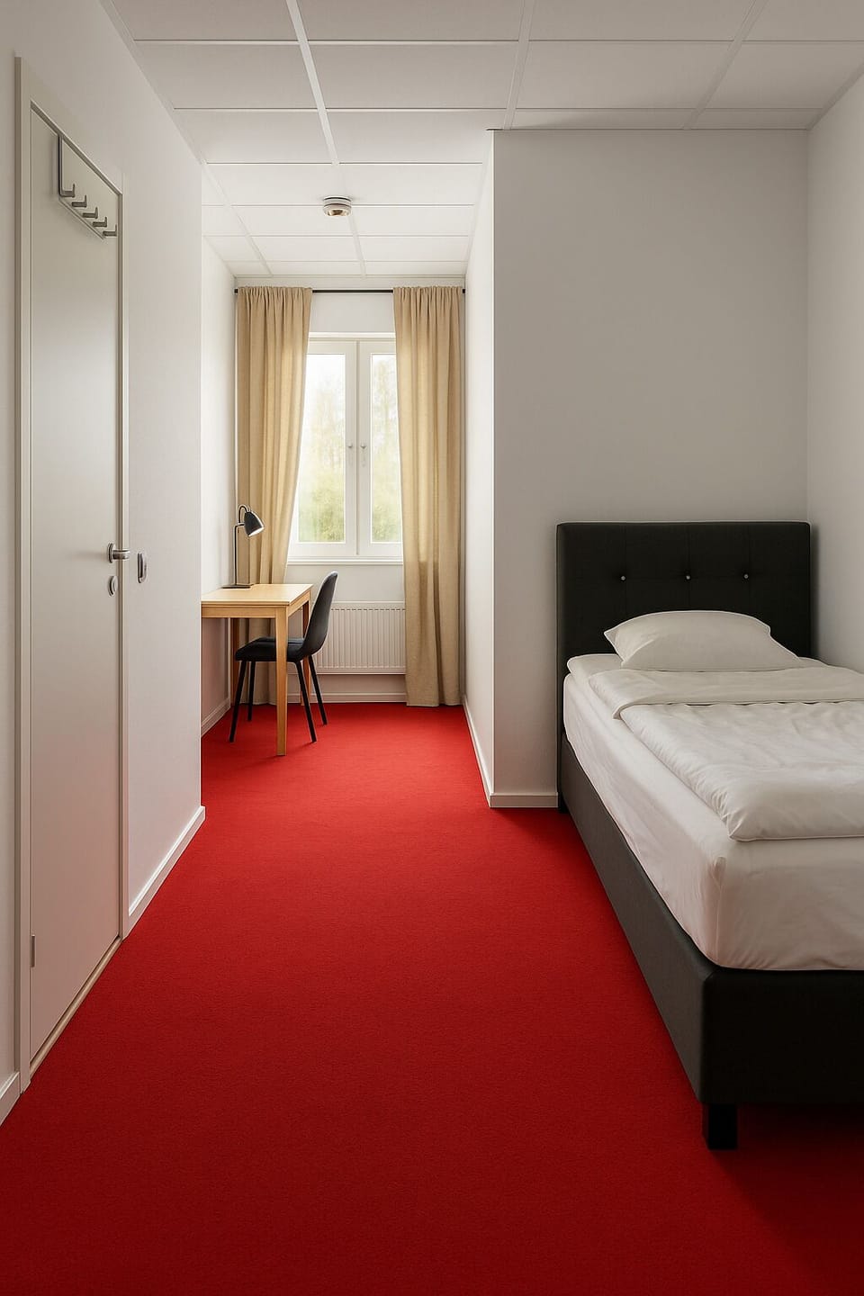 Single Room | Bathroom | Shower, free toiletries, towels, soap