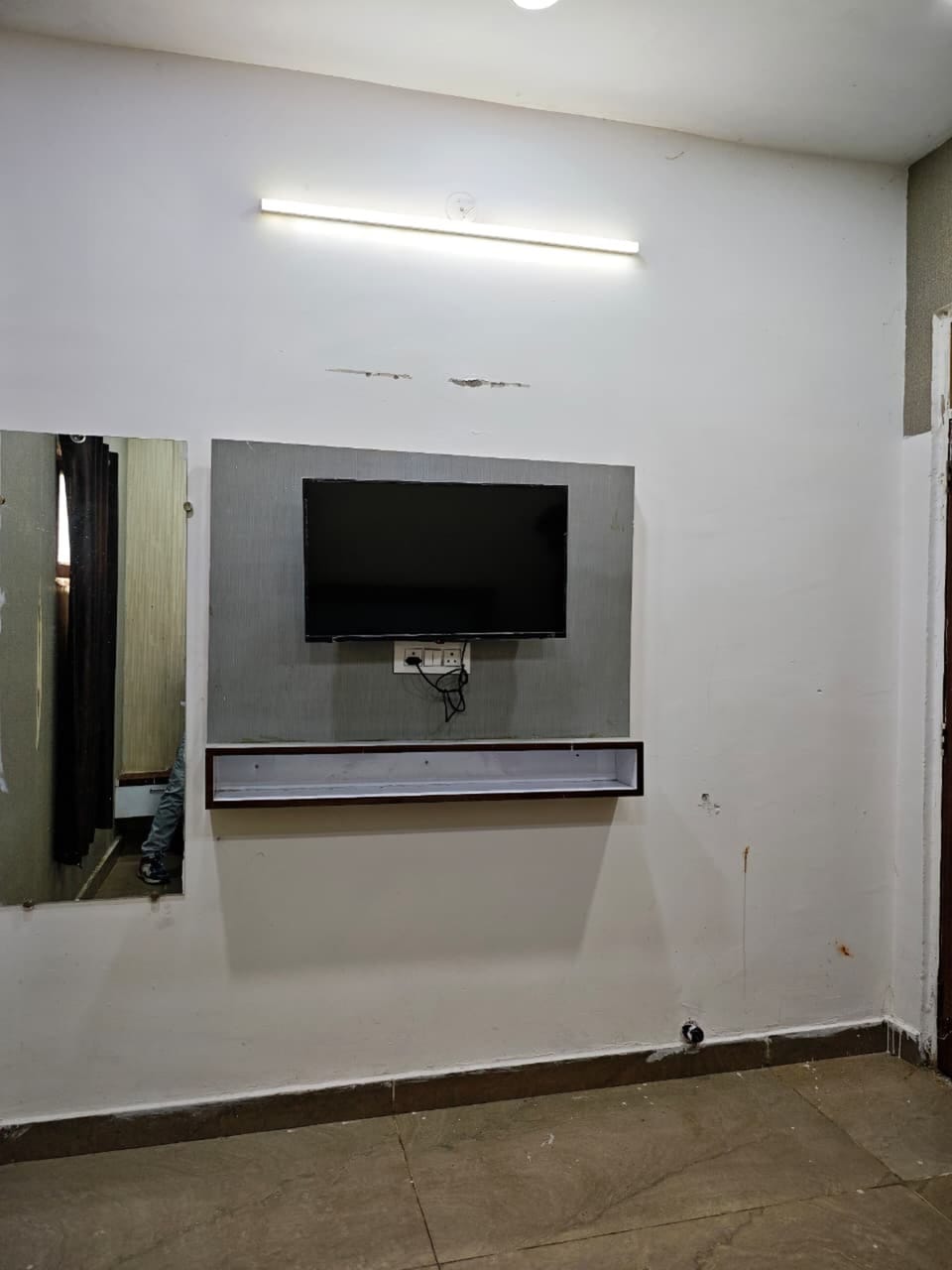 Deluxe Room | Rollaway beds, free WiFi, bed sheets