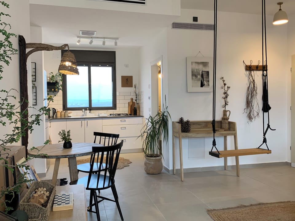 Apartment, Balcony, Sea View | Interior