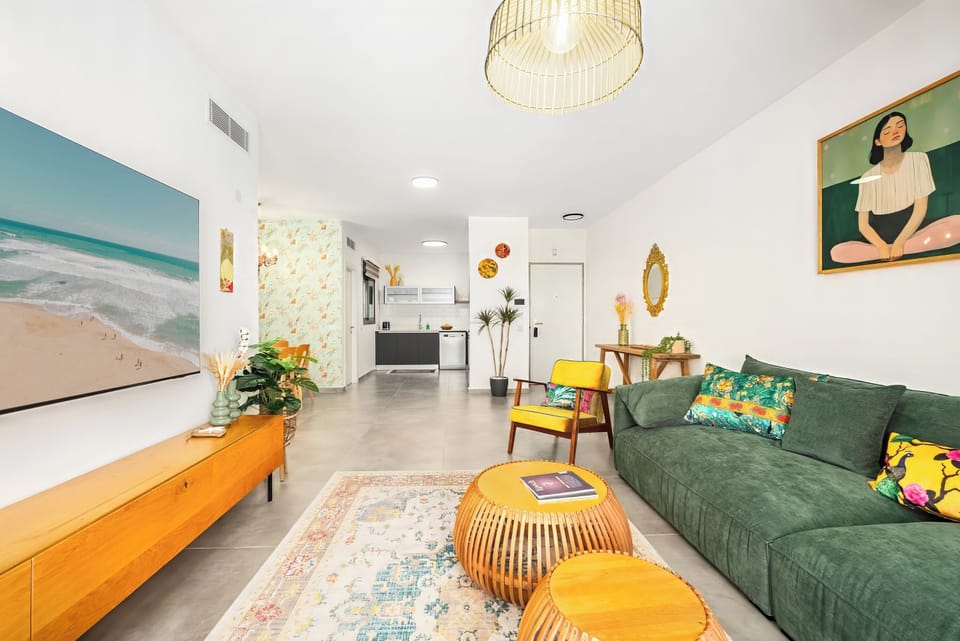 Apartment, Beach View | Living area