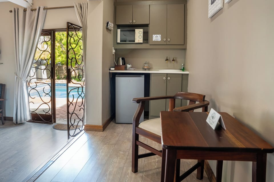 Luxury Double or Twin Room | Premium bedding, in-room safe, desk, cribs (free)