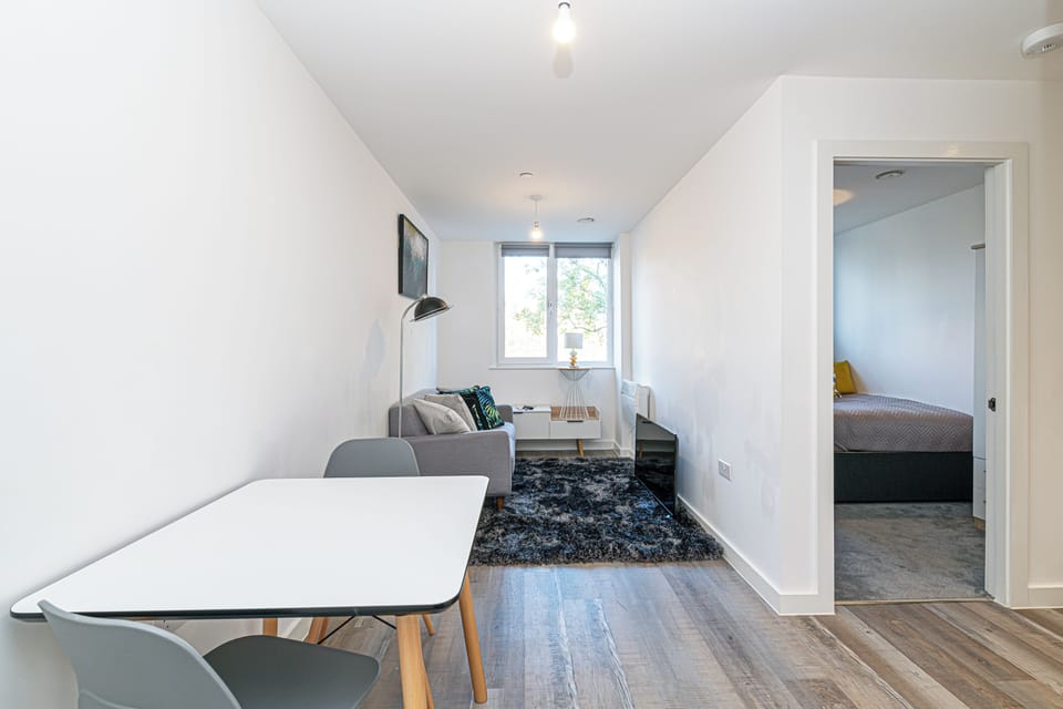 Apartment, 1 Double Bed, Pets Not Allowed | Living area | 32-inch Smart TV with digital channels