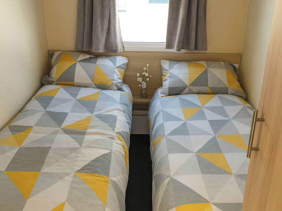 Cottage | 3 bedrooms, individually decorated, individually furnished, free WiFi