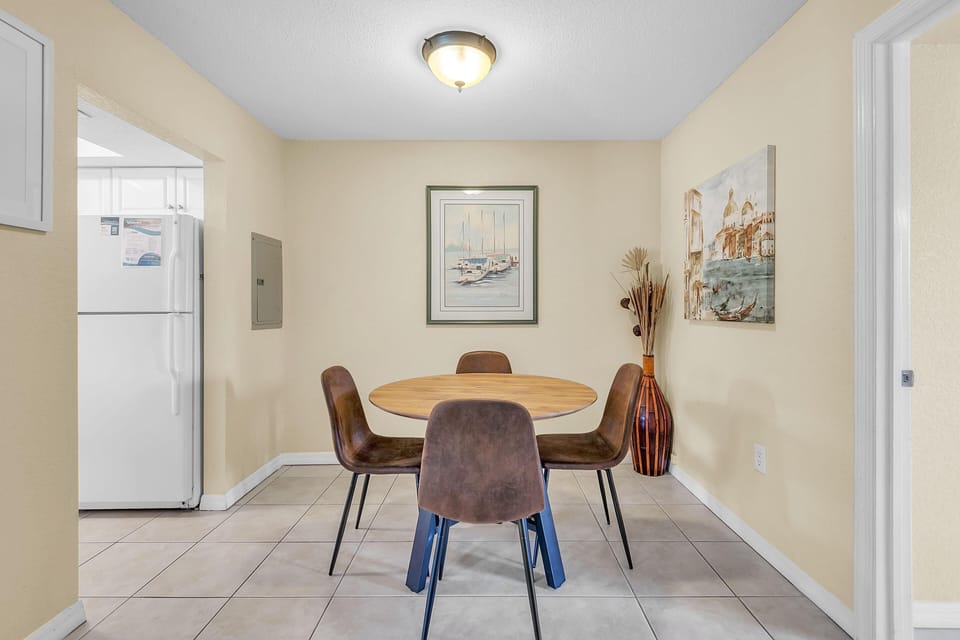Condo, 1 King Bed with Sofa bed (Indian Oaks #15 - Sun and Fun) | Dining