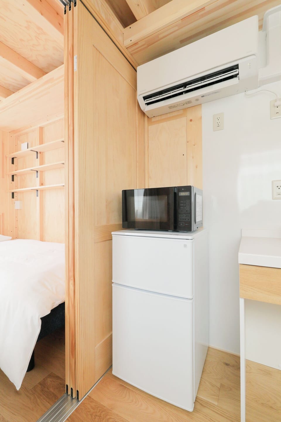 Quadruple Room | Desk, free WiFi, bed sheets
