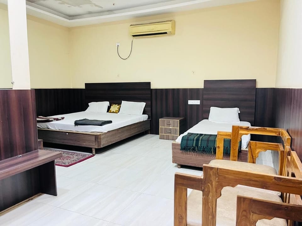 Deluxe Double Room | Desk, WiFi (free)
