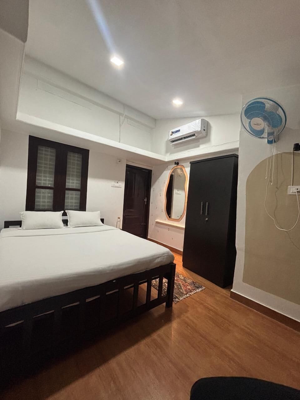 Standard Room | Free WiFi
