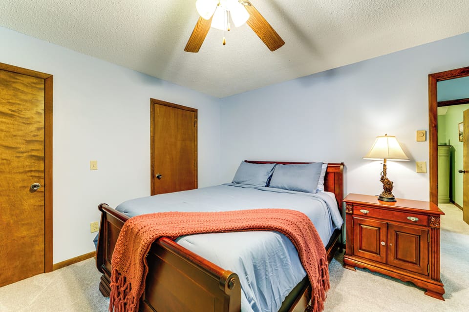 House (2 Bedrooms) | Interior