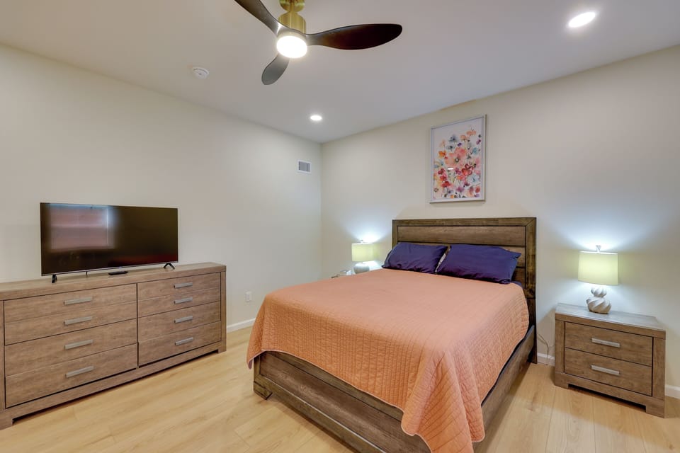 House (2 Bedrooms) | Interior