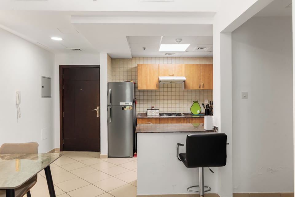 Classic Apartment, 1 Bedroom, City View | Private kitchen | Electric kettle, rice cooker, eco-friendly cleaning products, freezer