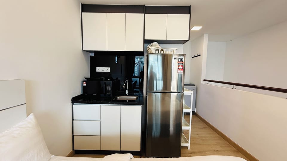 Deluxe Studio Suite, Balcony | Desk, laptop workspace, blackout drapes, iron/ironing board