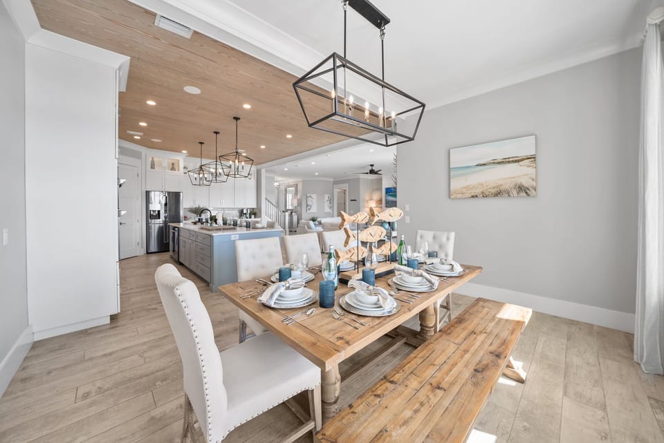 House, Multiple Beds, Pool Access (Paradise Cove) | Dining