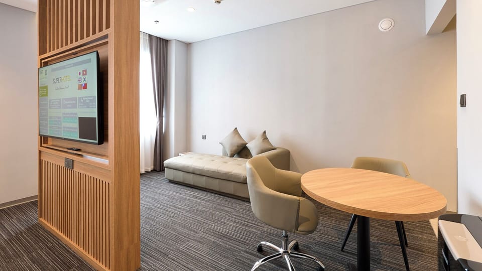 Deluxe Apartment | In-room safe, soundproofing, free WiFi, bed sheets