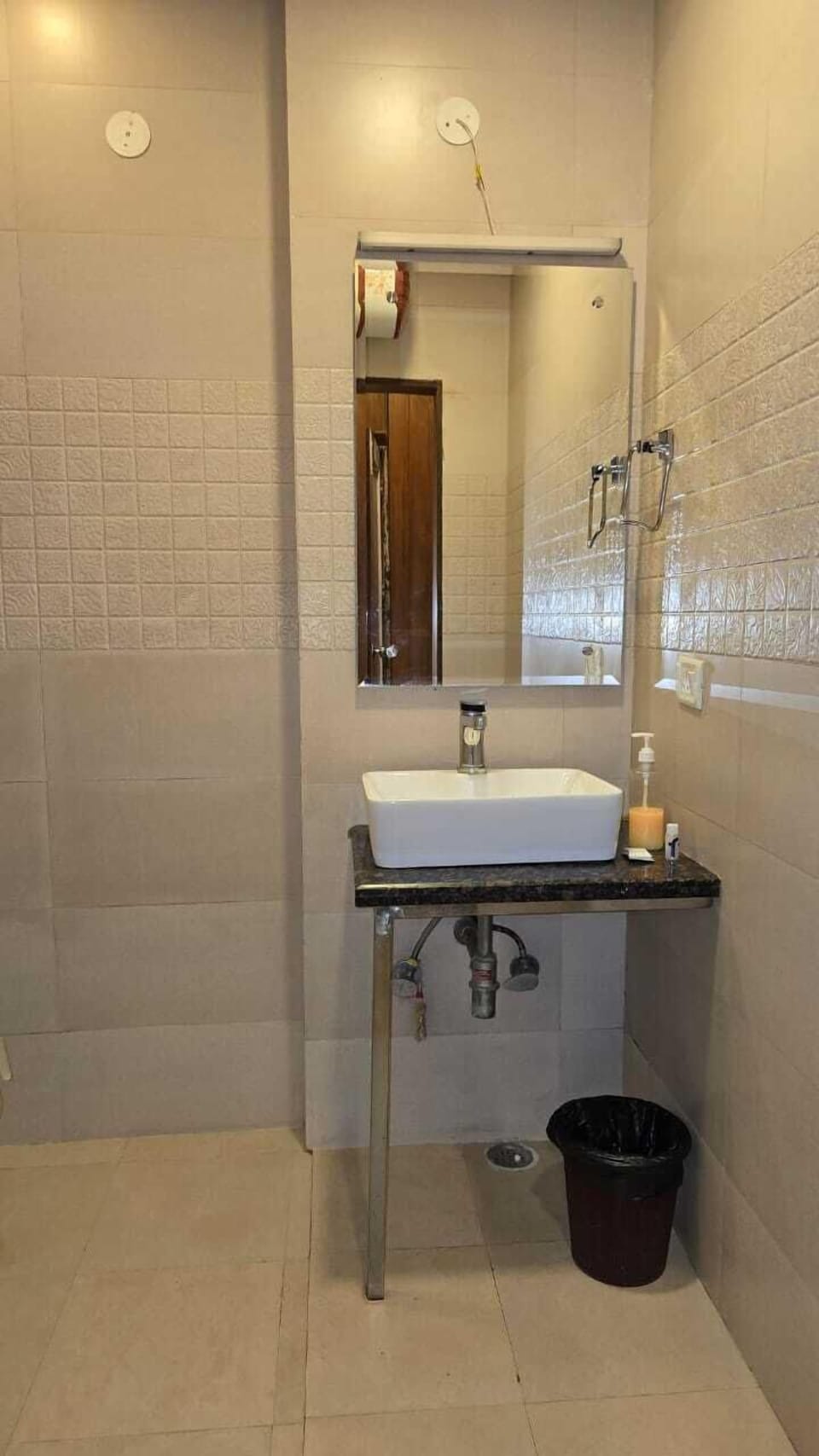 Slippers, towels, soap, shampoo