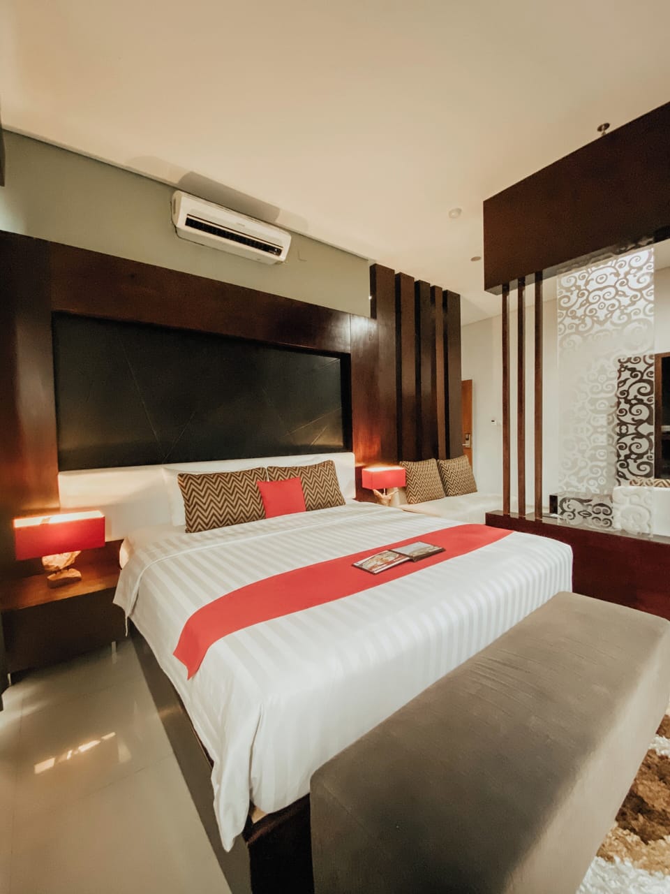 Junior Studio Suite | Premium bedding, desk, free WiFi, bed sheets