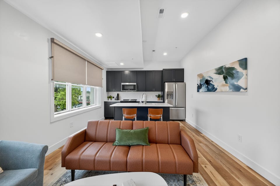Apartment, 2 Bedrooms | Living area | Smart TV, streaming services