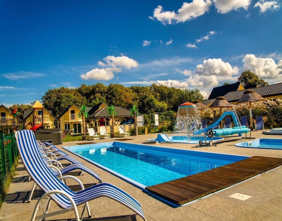 House | Pool | Outdoor pool
