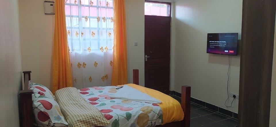 Deluxe Double Room | Individually decorated, individually furnished, free WiFi, bed sheets
