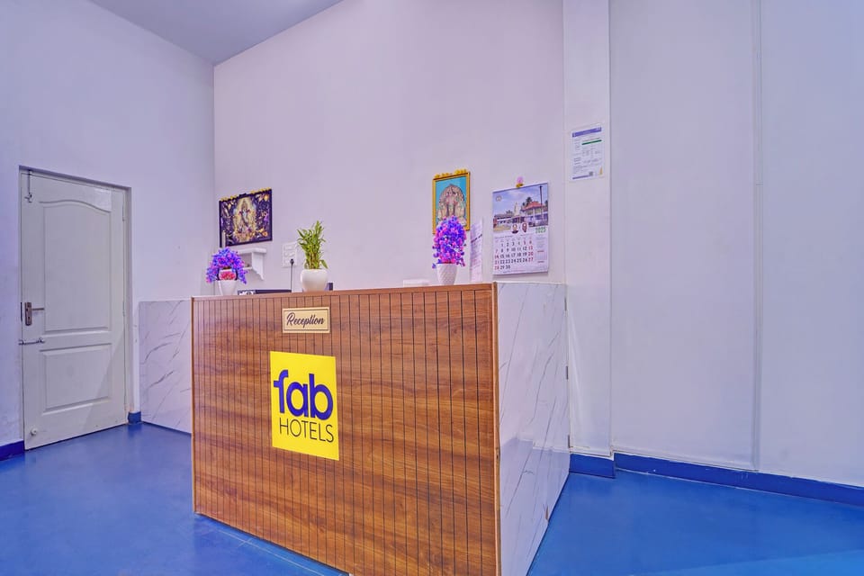 Fabexpress Lishikaa’S Inn Hotel in Puducherry