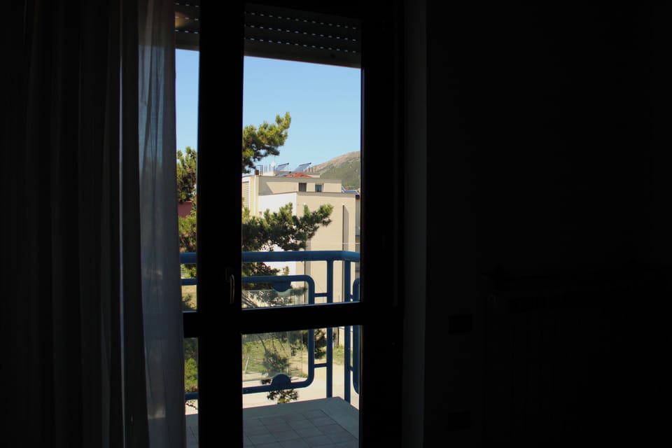 Comfort Triple Room | In-room safe, WiFi (free)