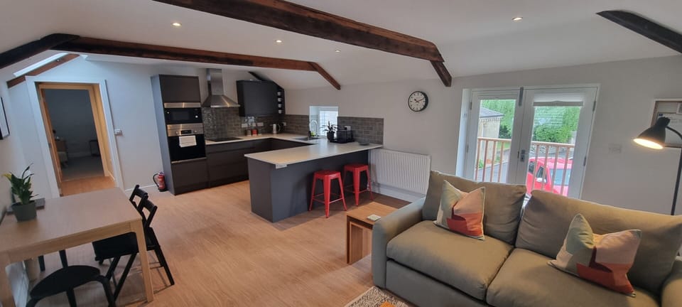 Luxury Apartment, Ensuite (Quiet Retreat) | Lounge