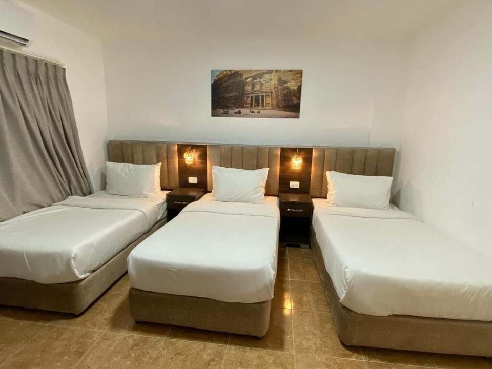Double Room | WiFi (free)