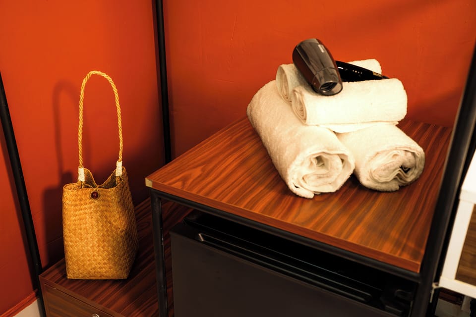Standard Double Room | Living area