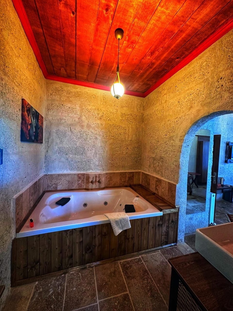 Comfort Room | Bathroom | Free toiletries, hair dryer, towels, soap